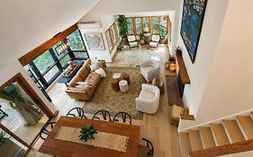 Cape Cod Villa